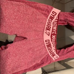 Gumshark flex leggings with hole